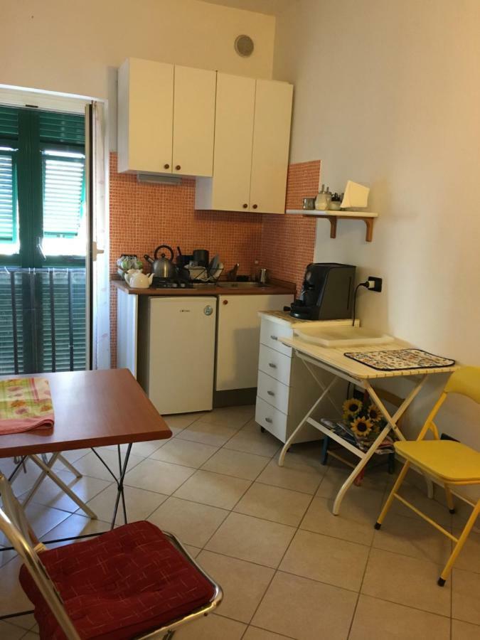 Bed and Breakfast Un Posto Al Sole Finale Ligure Exterior foto